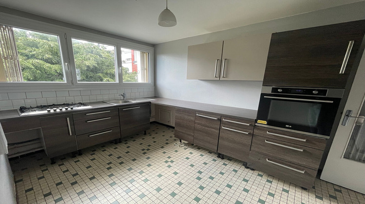 Ma-Cabane - Vente Appartement FLEURY-LES-AUBRAIS, 74 m²
