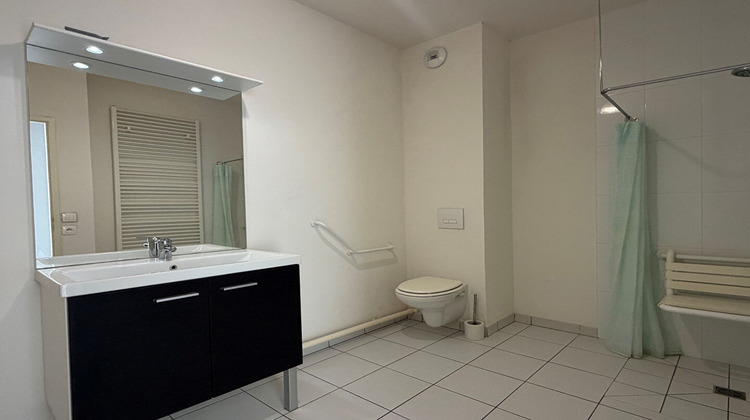 Ma-Cabane - Vente Appartement FLEURY-LES-AUBRAIS, 42 m²