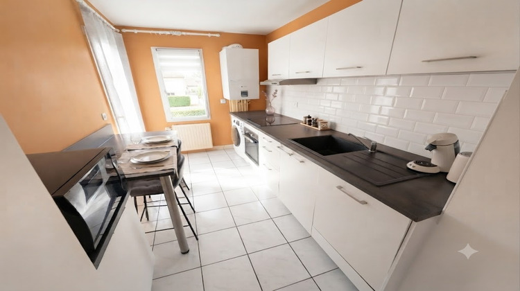 Ma-Cabane - Vente Appartement FLEURY-LES-AUBRAIS, 85 m²