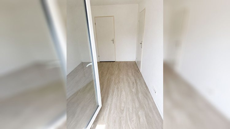Ma-Cabane - Vente Appartement FLEURY MEROGIS, 39 m²