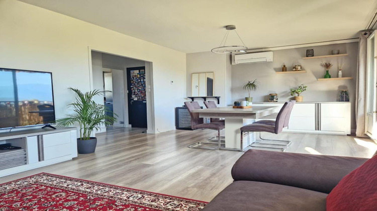 Ma-Cabane - Vente Appartement FONTAINE, 84 m²