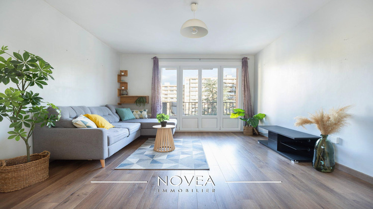 Ma-Cabane - Vente Appartement Fontaines-sur-Saône, 65 m²