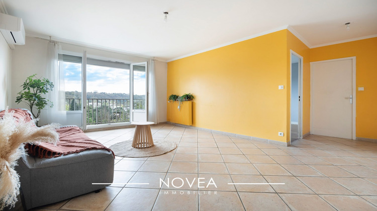 Ma-Cabane - Vente Appartement Fontaines-sur-Saône, 72 m²