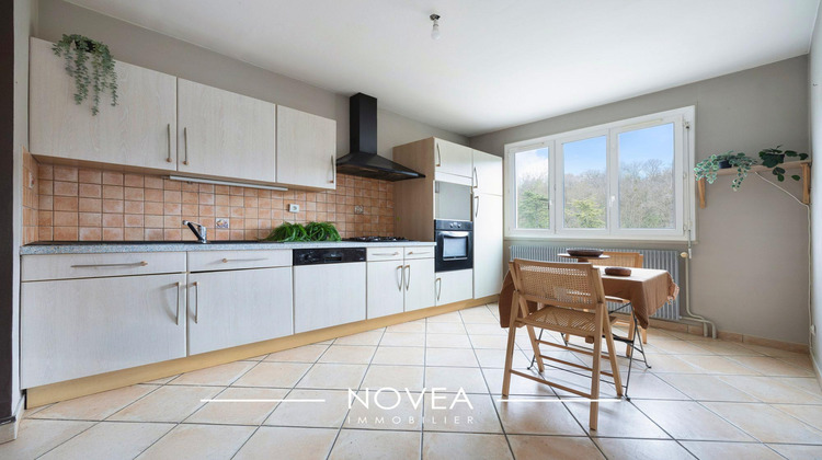 Ma-Cabane - Vente Appartement Fontaines-sur-Saône, 72 m²