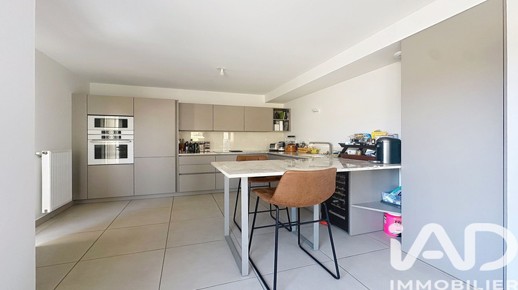 Ma-Cabane - Vente Appartement Fontaines-sur-Saône, 62 m²