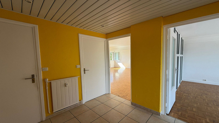 Ma-Cabane - Vente Appartement FONTAINES-SUR-SAONE, 73 m²