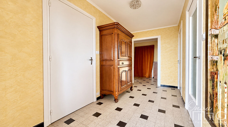 Ma-Cabane - Vente Appartement FONTAINES-SUR-SAONE, 55 m²
