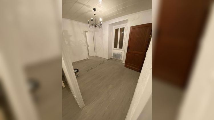 Ma-Cabane - Vente Appartement Fontan, 28 m²