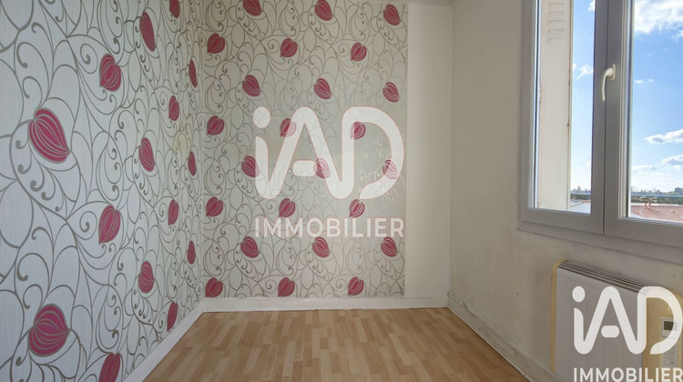 Ma-Cabane - Vente Appartement Fontenay-le-Comte, 81 m²