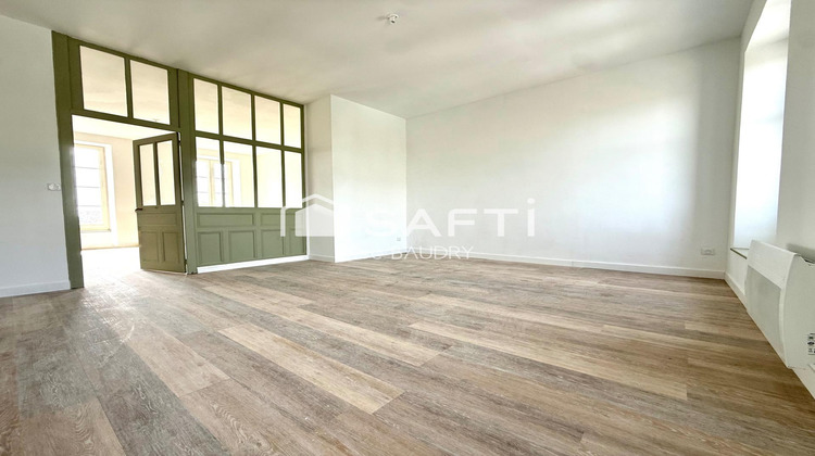 Ma-Cabane - Vente Appartement Fontenay-le-Comte, 136 m²