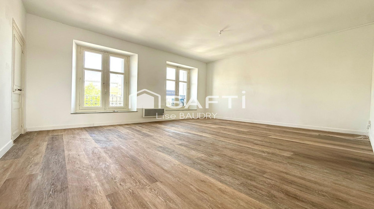 Ma-Cabane - Vente Appartement Fontenay-le-Comte, 85 m²