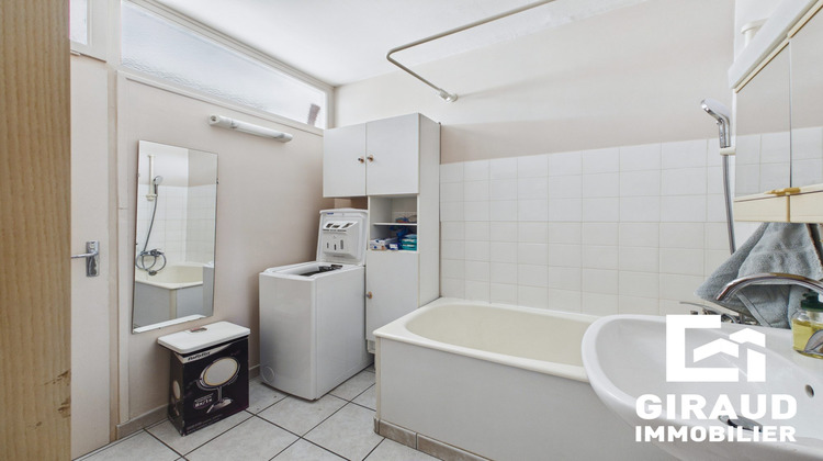 Ma-Cabane - Vente Appartement Fontenay-le-Comte, 57 m²
