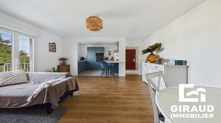 Ma-Cabane - Vente Appartement Fontenay-le-Comte, 64 m²