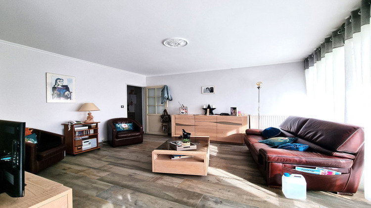 Ma-Cabane - Vente Appartement FONTENAY LE FLEURY, 74 m²