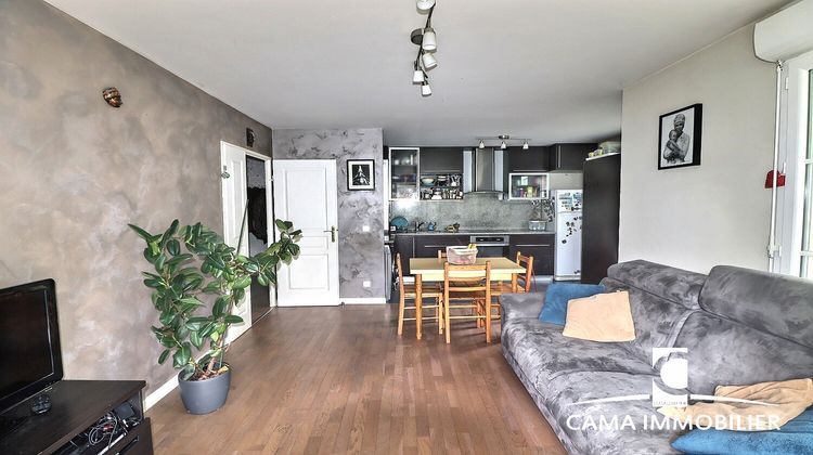 Ma-Cabane - Vente Appartement Fontenay-le-Fleury, 59 m²