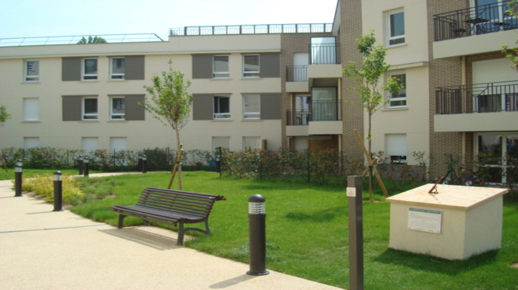 Ma-Cabane - Vente Appartement Fontenay-le-Fleury, 56 m²