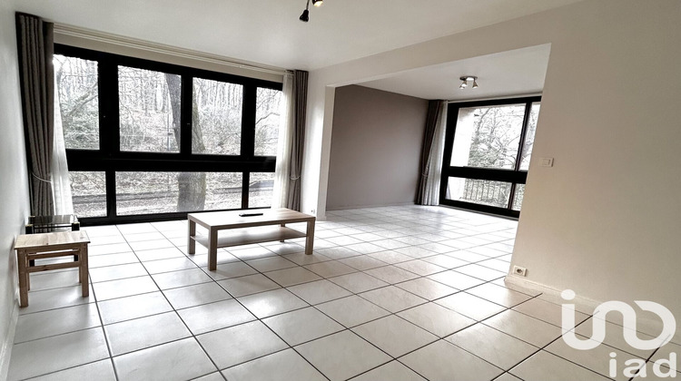 Ma-Cabane - Vente Appartement Fontenay-le-Fleury, 83 m²