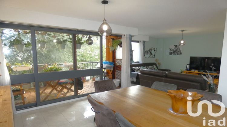 Ma-Cabane - Vente Appartement Fontenay-le-Fleury, 96 m²