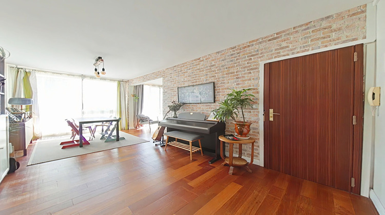 Ma-Cabane - Vente Appartement FONTENAY-LE-FLEURY, 92 m²