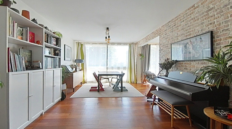 Ma-Cabane - Vente Appartement FONTENAY-LE-FLEURY, 92 m²