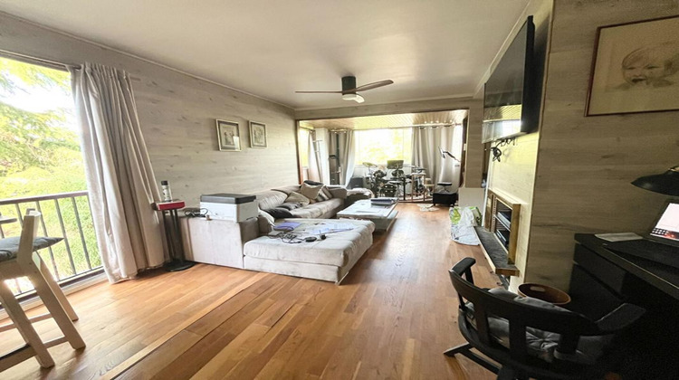 Ma-Cabane - Vente Appartement FONTENAY LE FLEURY, 98 m²