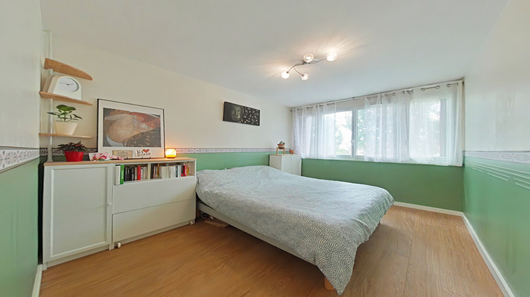 Ma-Cabane - Vente Appartement FONTENAY-LE-FLEURY, 92 m²