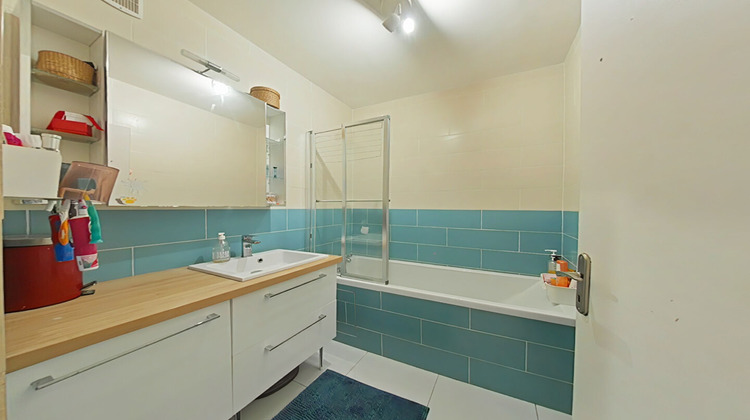 Ma-Cabane - Vente Appartement FONTENAY-LE-FLEURY, 92 m²