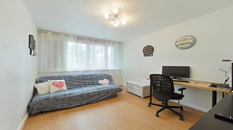 Ma-Cabane - Vente Appartement FONTENAY-LE-FLEURY, 92 m²