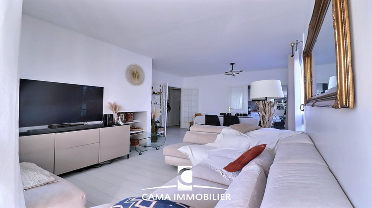 Ma-Cabane - Vente Appartement Fontenay-le-Fleury, 97 m²