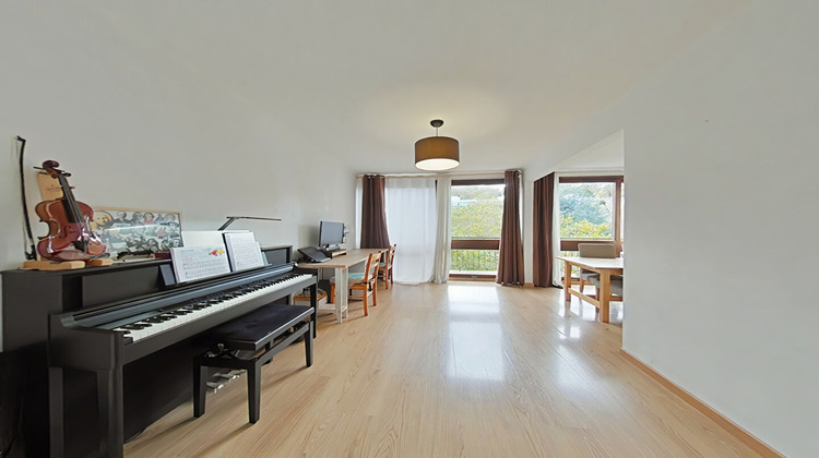 Ma-Cabane - Vente Appartement FONTENAY-LE-FLEURY, 65 m²