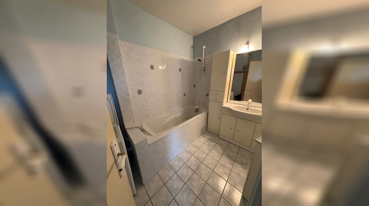 Ma-Cabane - Vente Appartement FONTENAY-LE-FLEURY, 46 m²