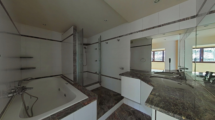 Ma-Cabane - Vente Appartement FONTENAY-LE-FLEURY, 54 m²