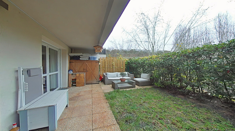 Ma-Cabane - Vente Appartement FONTENAY-LE-FLEURY, 70 m²