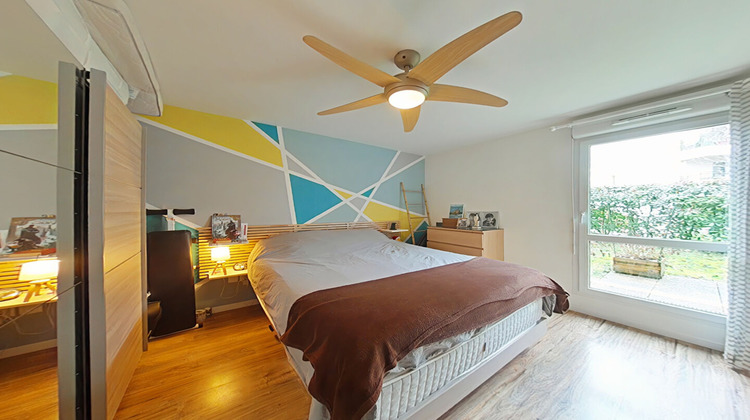 Ma-Cabane - Vente Appartement FONTENAY-LE-FLEURY, 70 m²