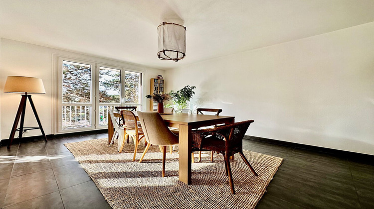 Ma-Cabane - Vente Appartement Fontenay-le-Fleury, 98 m²