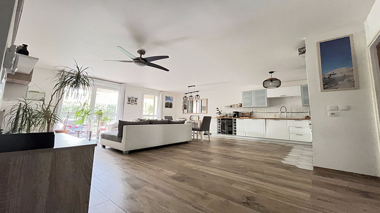 Ma-Cabane - Vente Appartement FONTENAY-LE-FLEURY, 71 m²