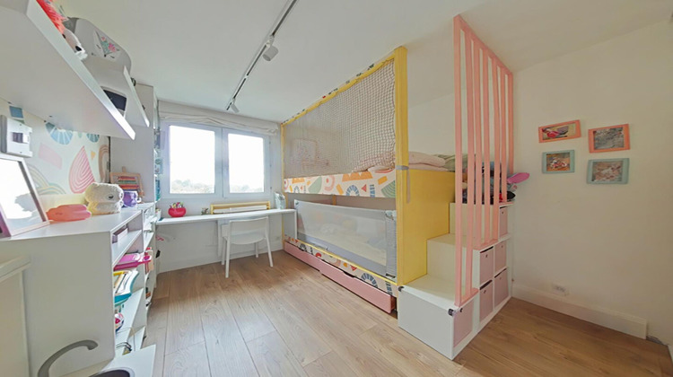 Ma-Cabane - Vente Appartement FONTENAY-LE-FLEURY, 66 m²