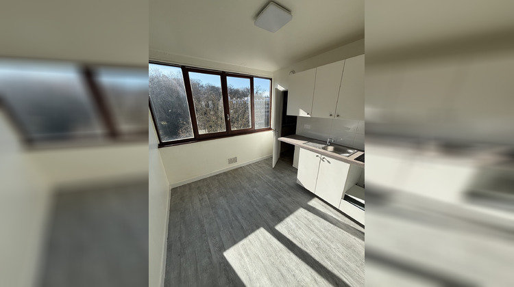 Ma-Cabane - Vente Appartement Fontenay-le-Fleury, 66 m²