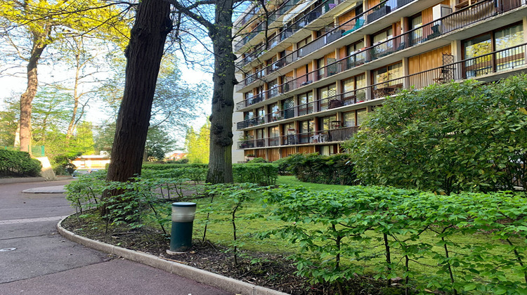 Ma-Cabane - Vente Appartement FONTENAY-LE-FLEURY, 54 m²