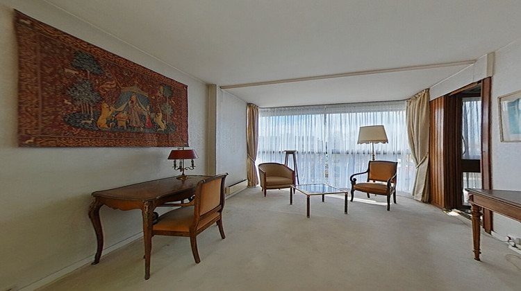 Ma-Cabane - Vente Appartement FONTENAY-LE-FLEURY, 90 m²