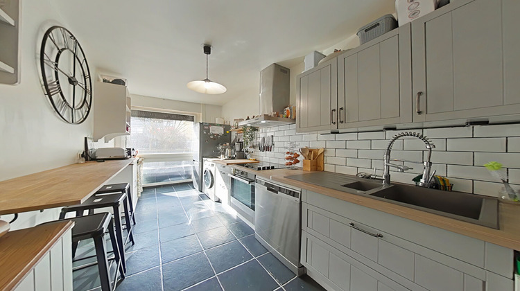 Ma-Cabane - Vente Appartement FONTENAY-LE-FLEURY, 73 m²