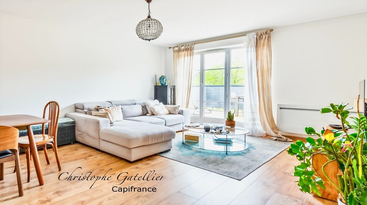 Ma-Cabane - Vente Appartement FONTENAY LE FLEURY, 95 m²