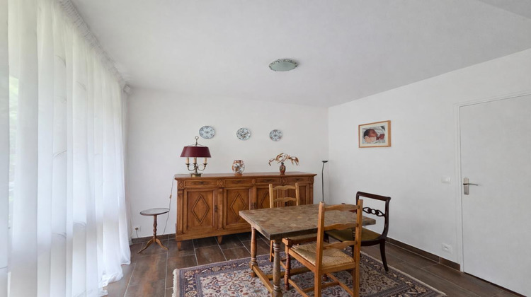 Ma-Cabane - Vente Appartement FONTENAY LE FLEURY, 55 m²
