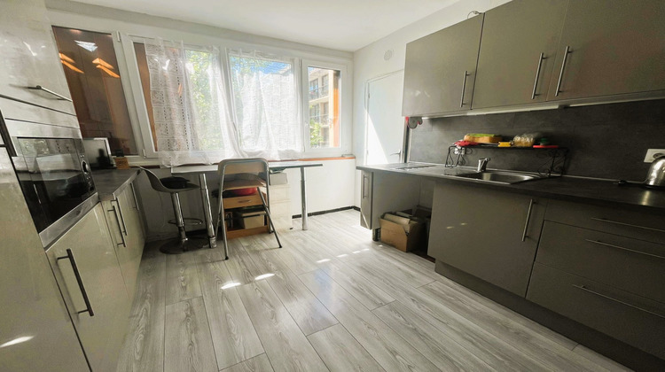 Ma-Cabane - Vente Appartement Fontenay-le-Fleury, 65 m²