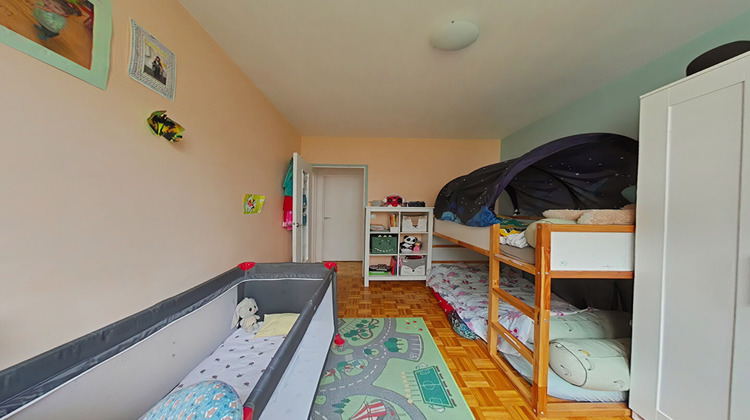 Ma-Cabane - Vente Appartement FONTENAY-LE-FLEURY, 70 m²