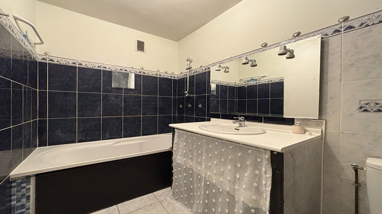Ma-Cabane - Vente Appartement FONTENAY-LE-FLEURY, 68 m²