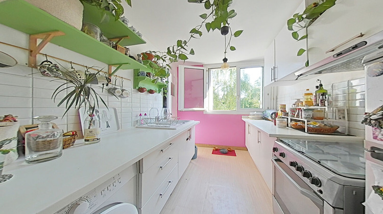Ma-Cabane - Vente Appartement FONTENAY-LE-FLEURY, 79 m²