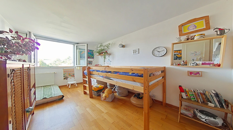 Ma-Cabane - Vente Appartement FONTENAY-LE-FLEURY, 79 m²