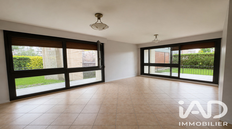 Ma-Cabane - Vente Appartement Fontenay-le-Fleury, 68 m²