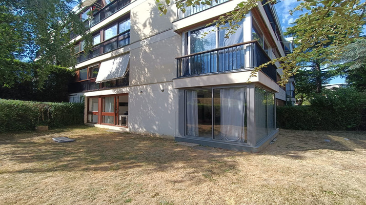 Ma-Cabane - Vente Appartement FONTENAY-LE-FLEURY, 64 m²